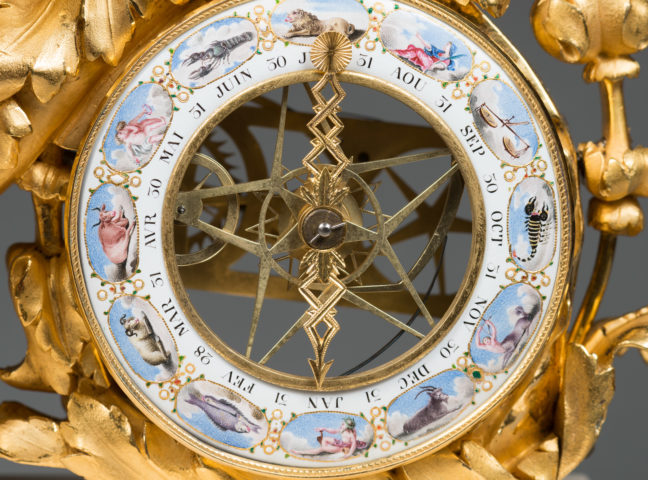 Pendule392-07_HD_WEB