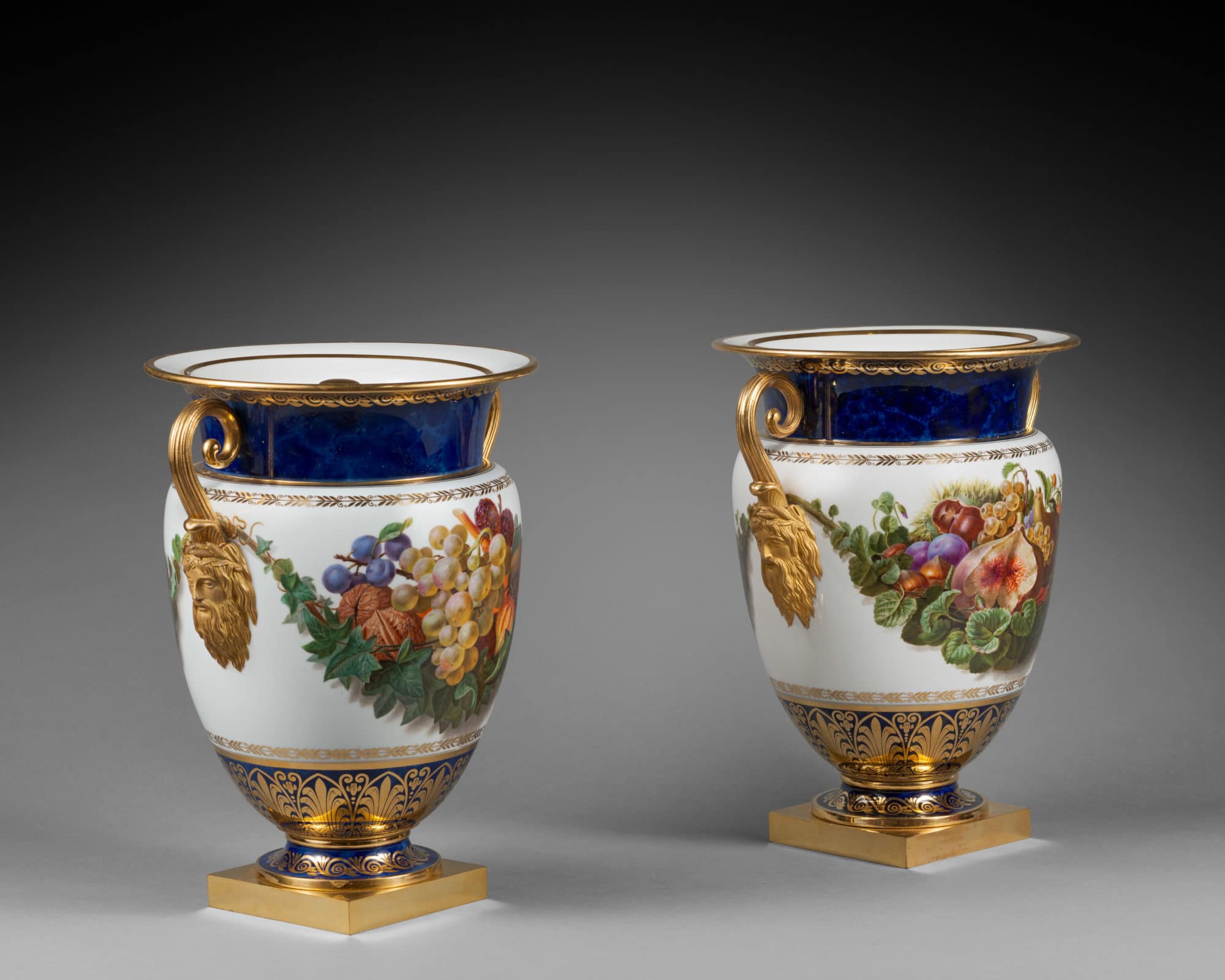 Vases018-01_HD_WEB