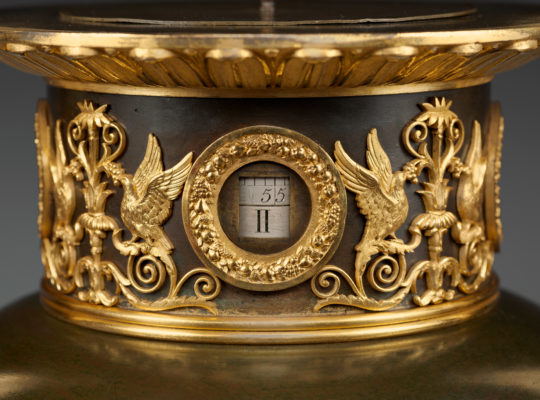 Vase_pendule001-03_HD_WEB