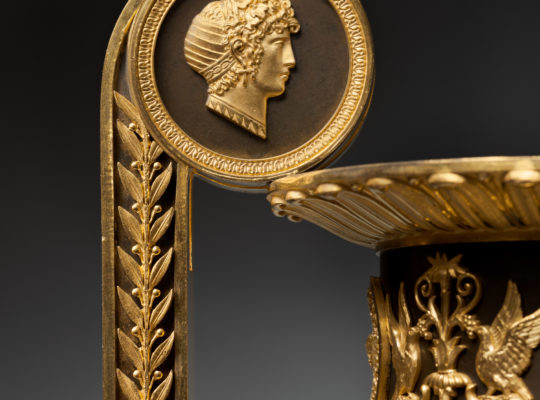Vase_pendule001-04_HD_WEB