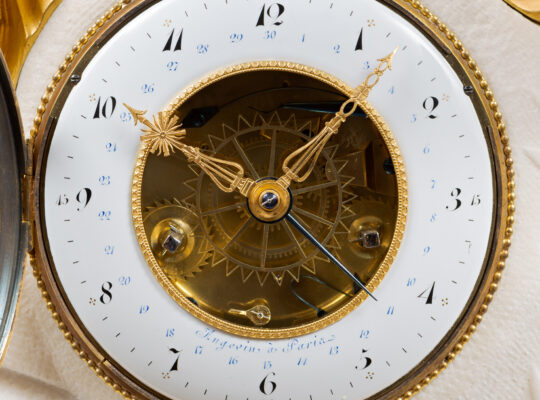 Pendule439-03_HD_WEB