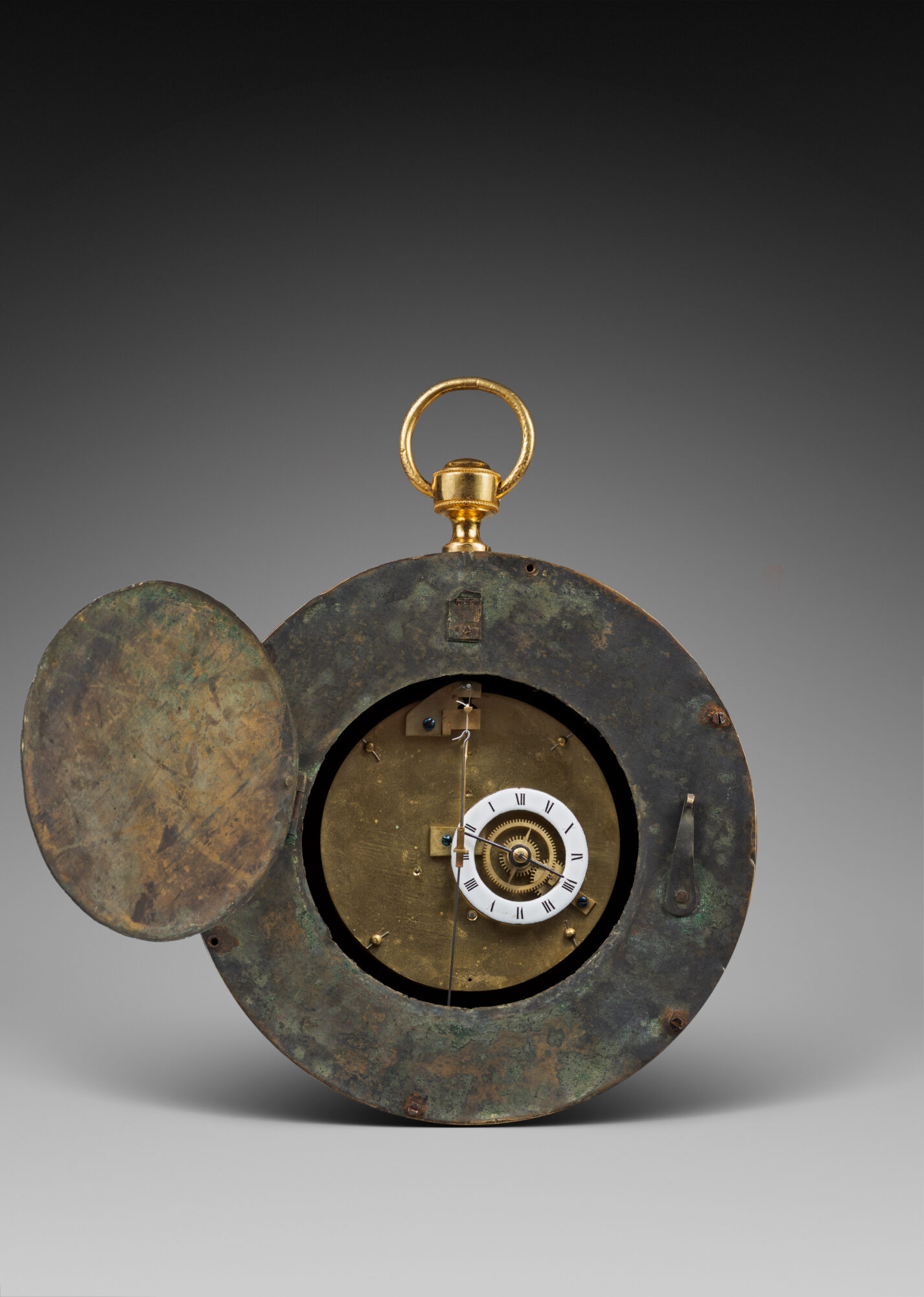 Pendule_471-02_HD_WEB