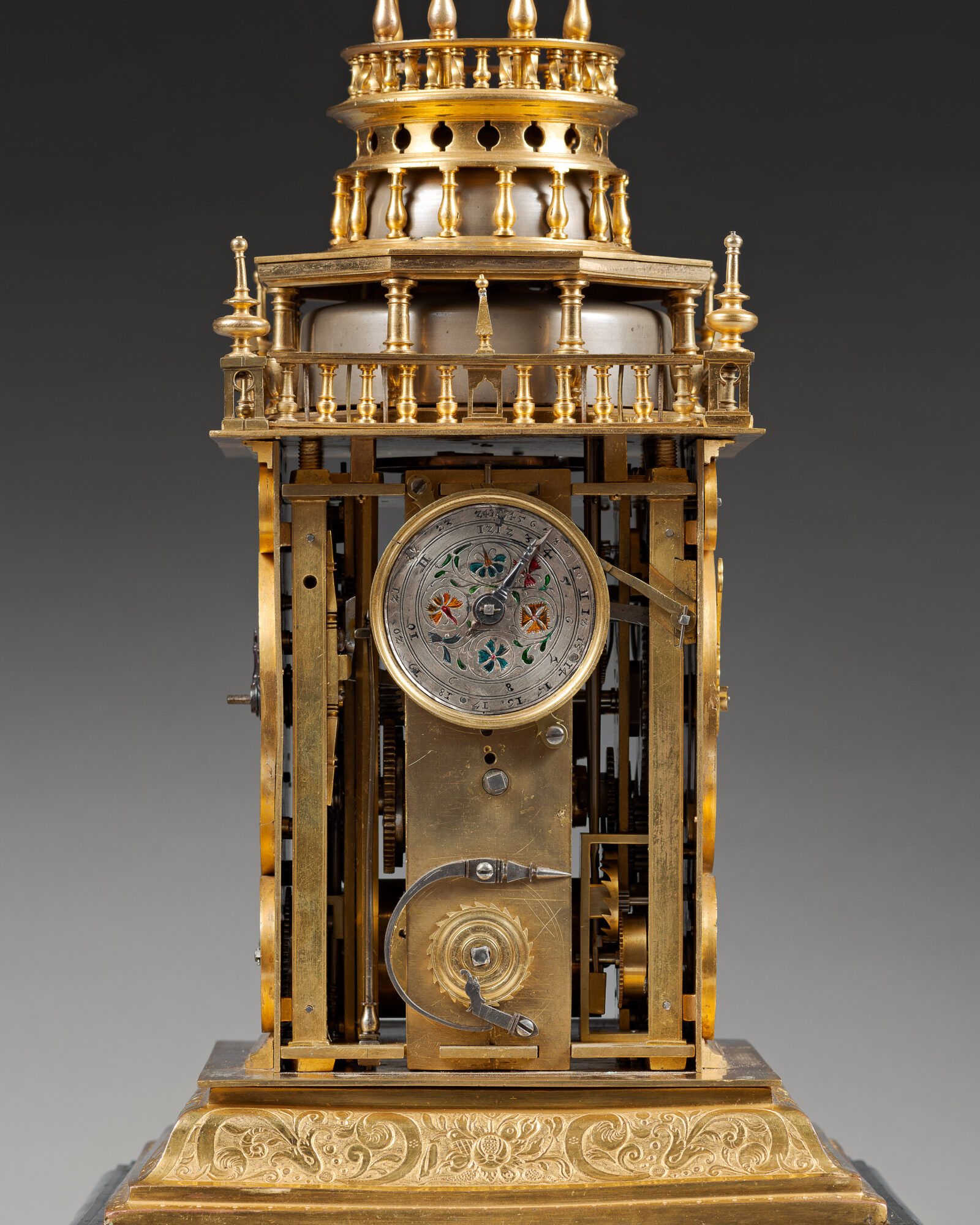 Pendule_519-11_HD_WEB