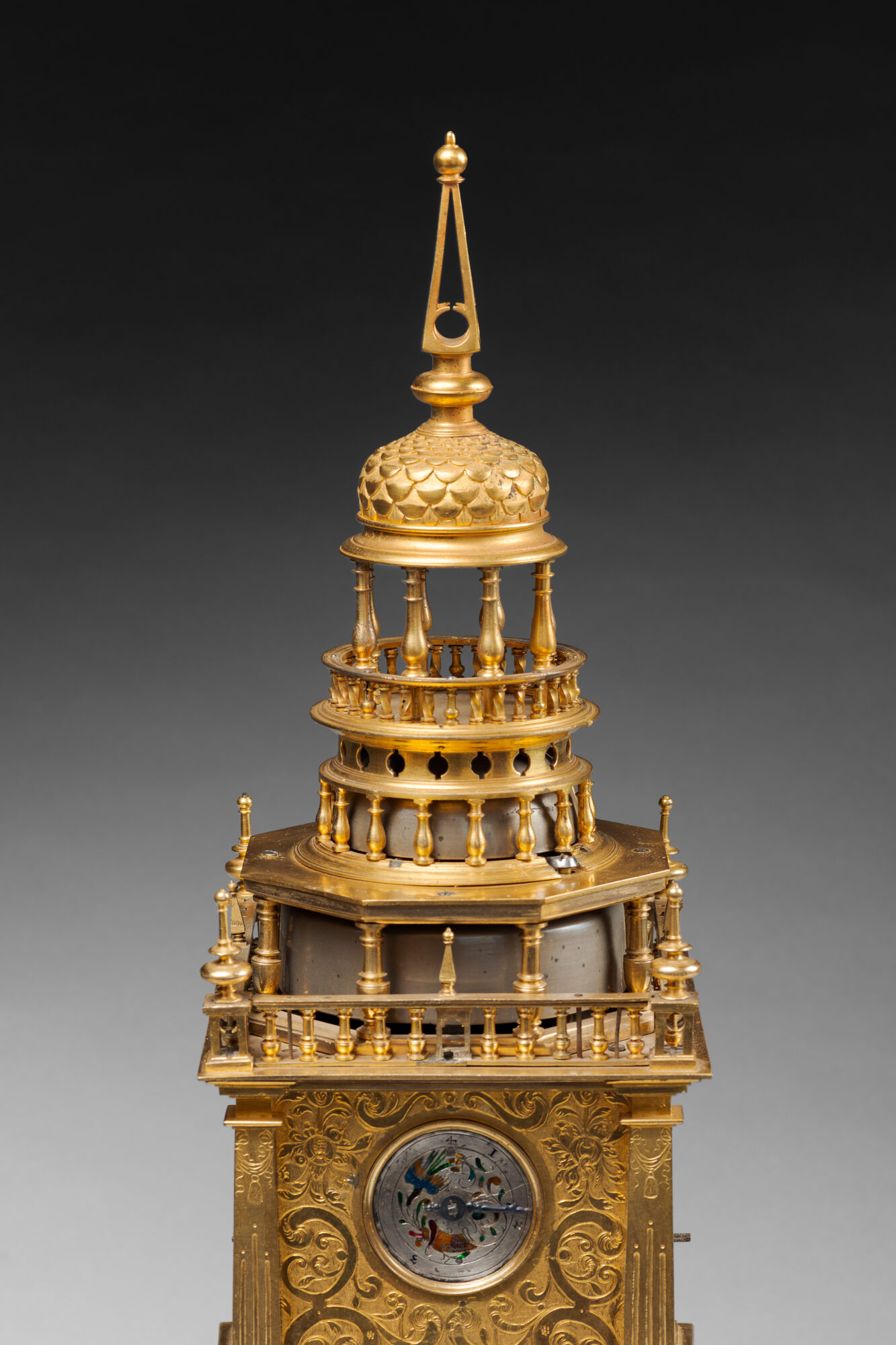 Pendule_519-12_HD_WEB