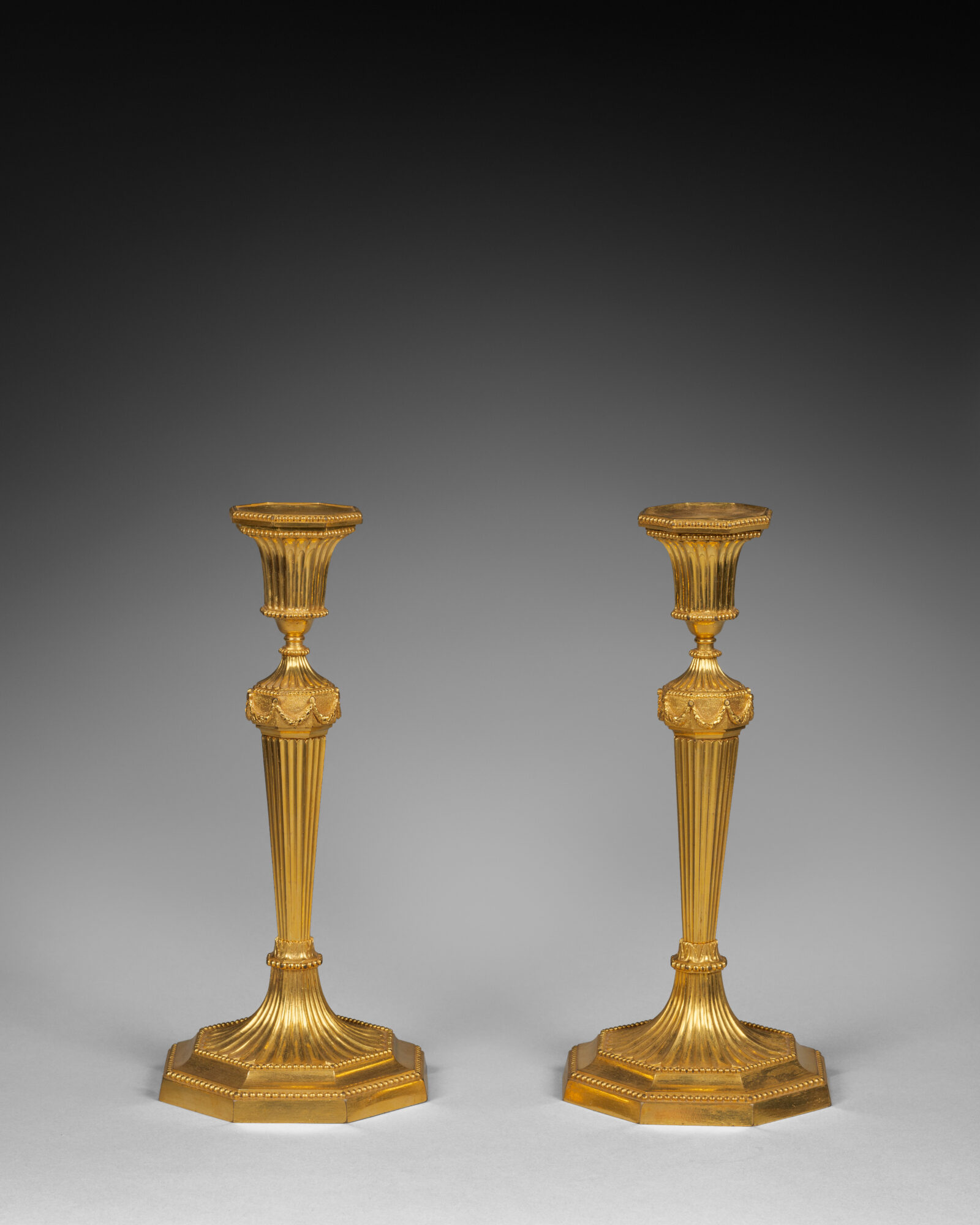 Chandeliers_017-01_HD_WEB