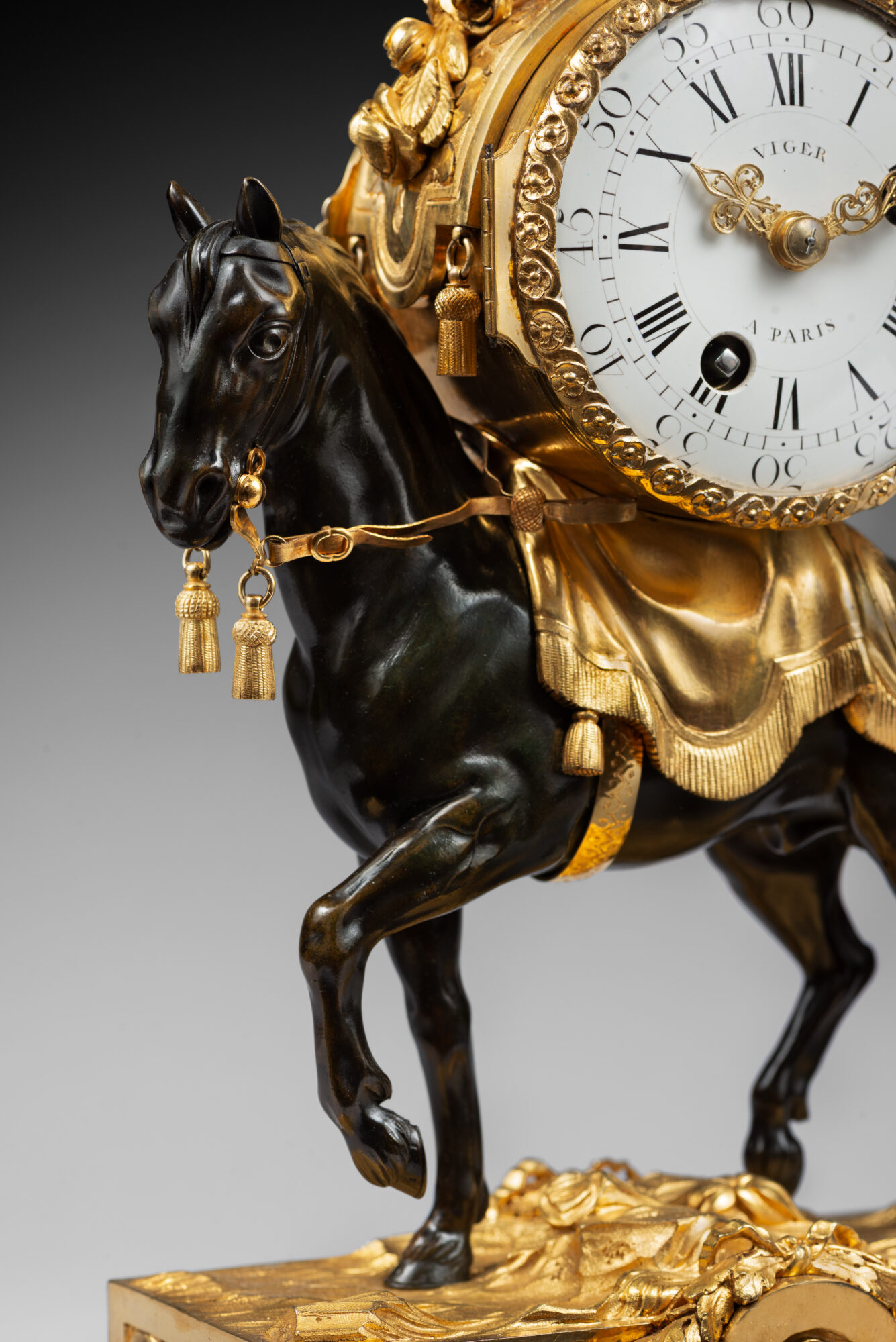 Pendule_535-08_HD_WEB