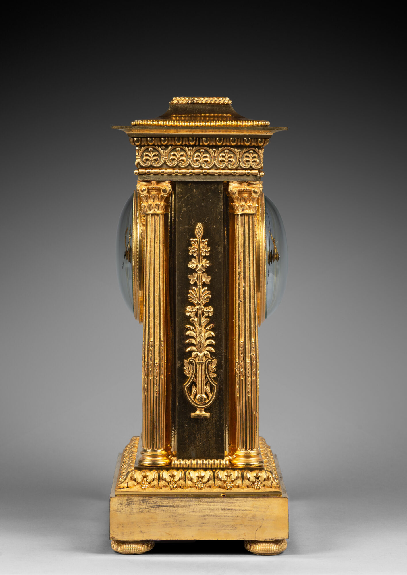 Pendule_536-03_HD_WEB