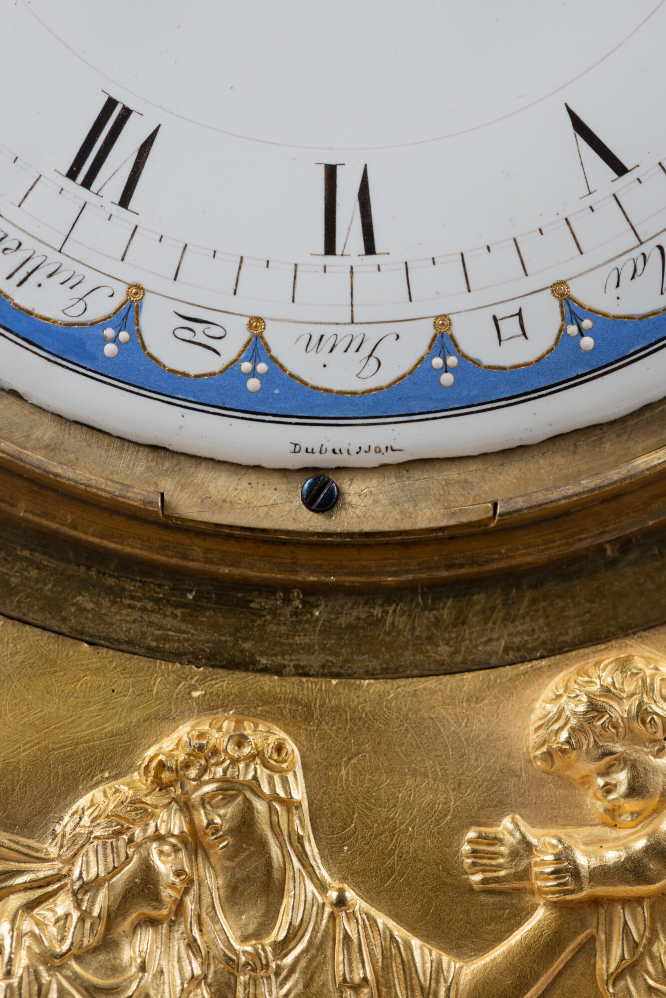 Pendule_536-06_HD_WEB