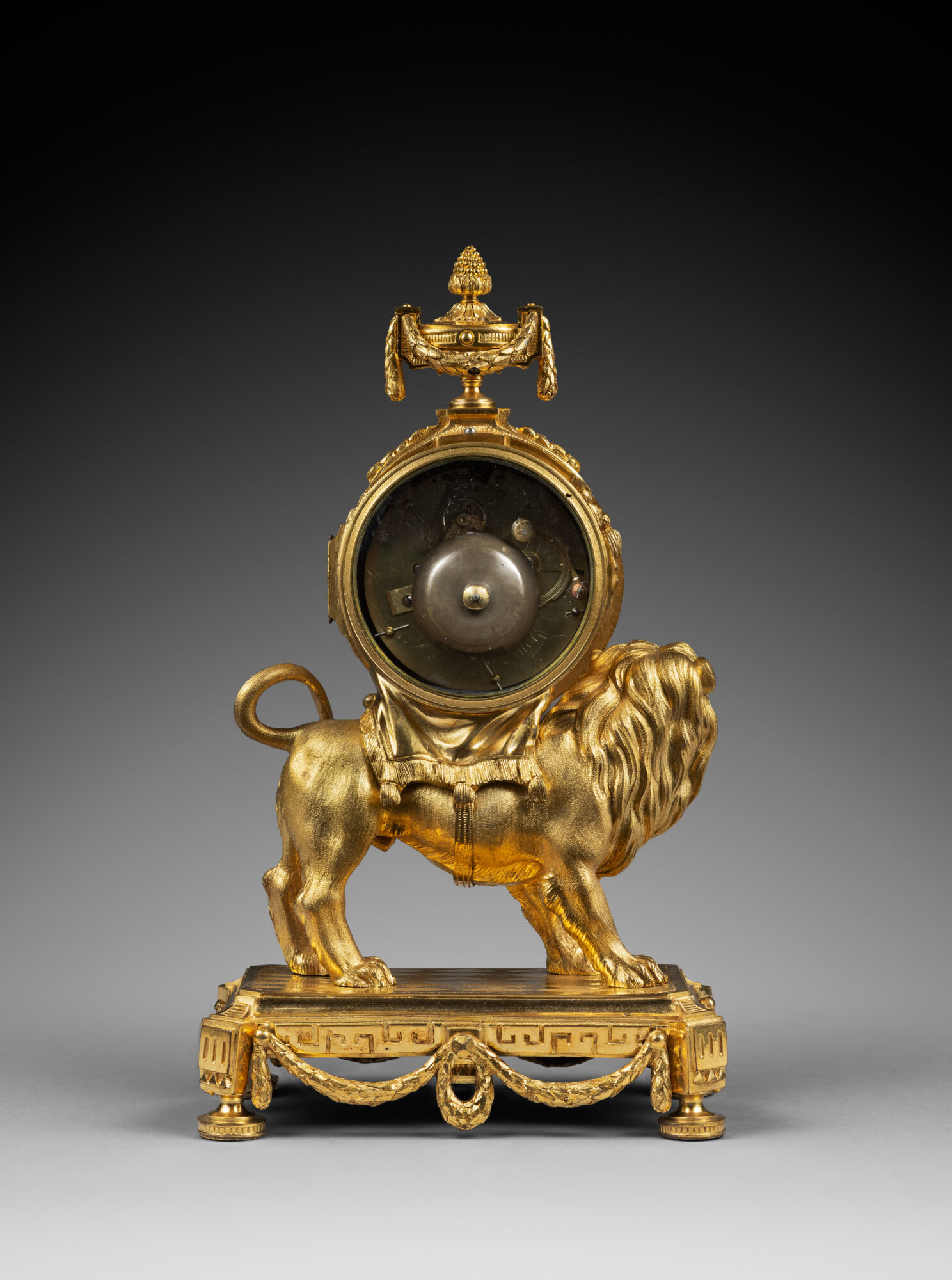 Pendule_532-04_HD_WEB