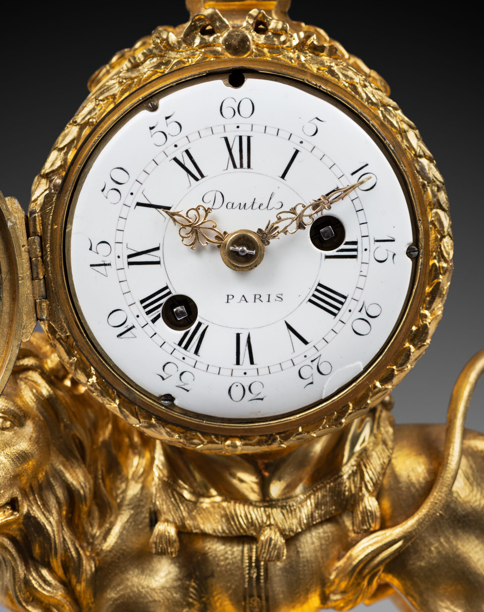 Pendule_532-05_HD_WEB