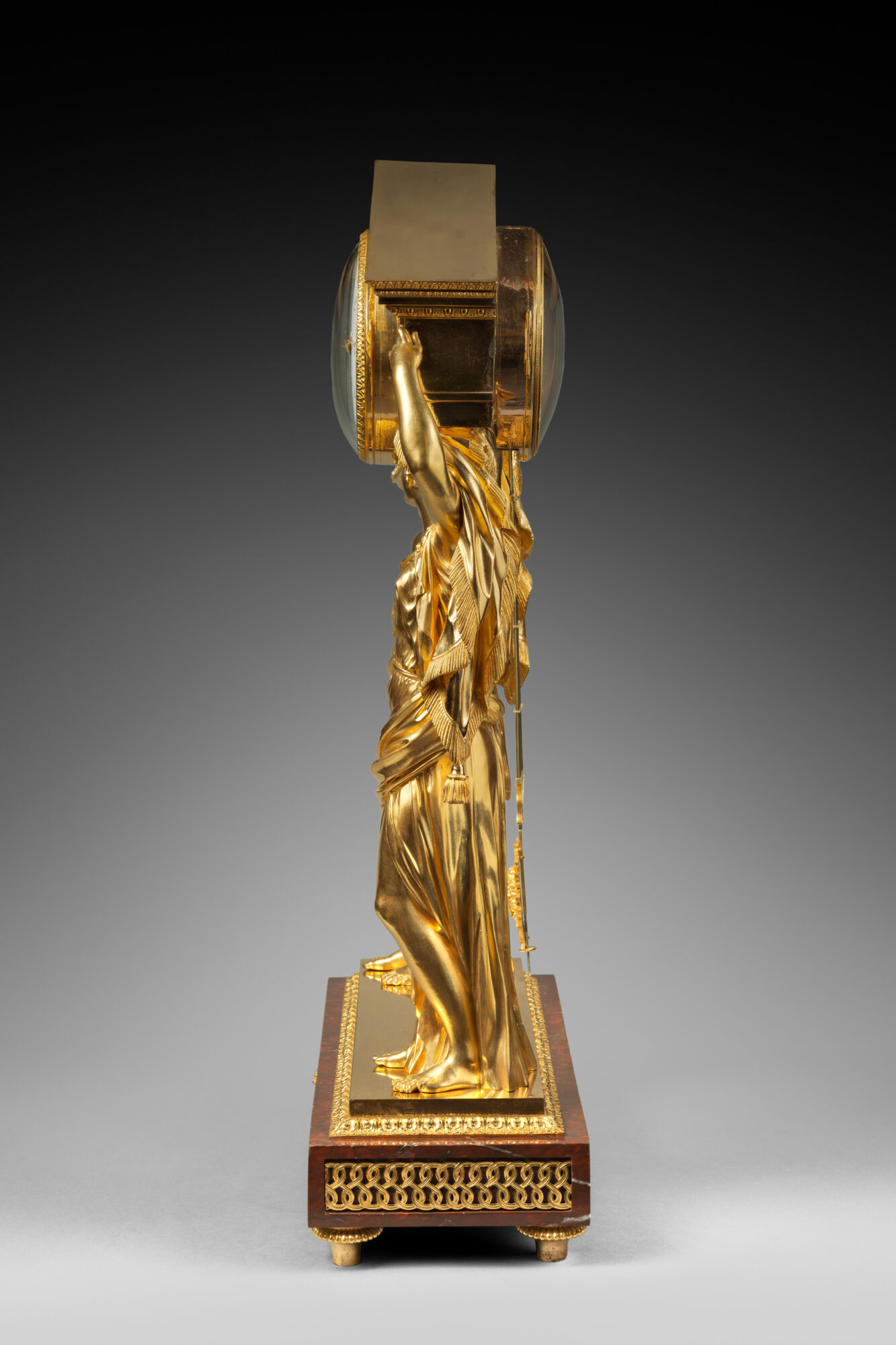 Pendule_543-04_HD_WEB