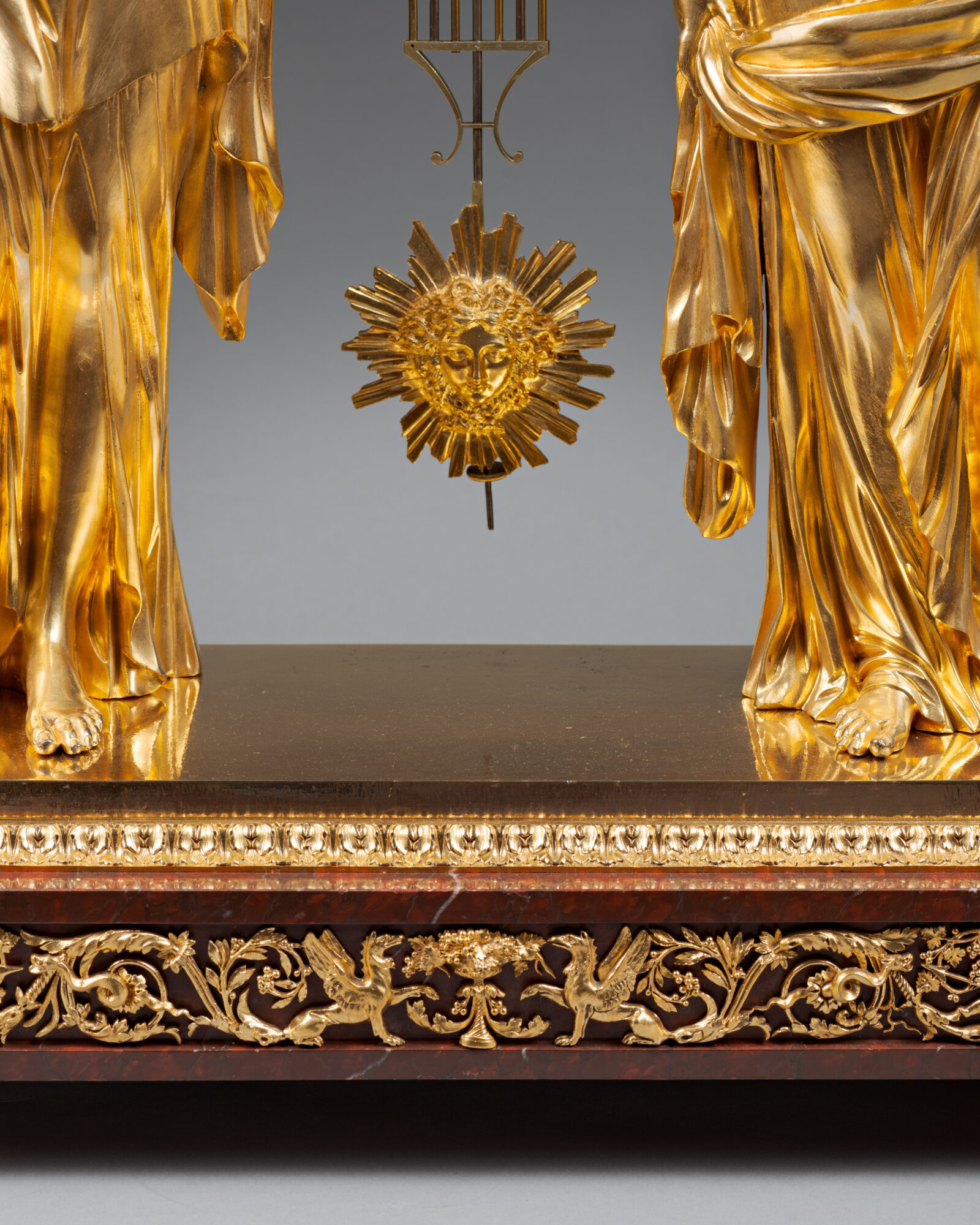 Pendule_543-07_HD_WEB