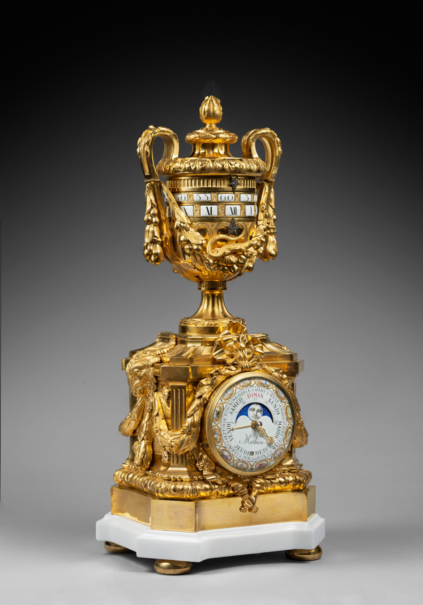 Pendule_533-02_HD_WEB