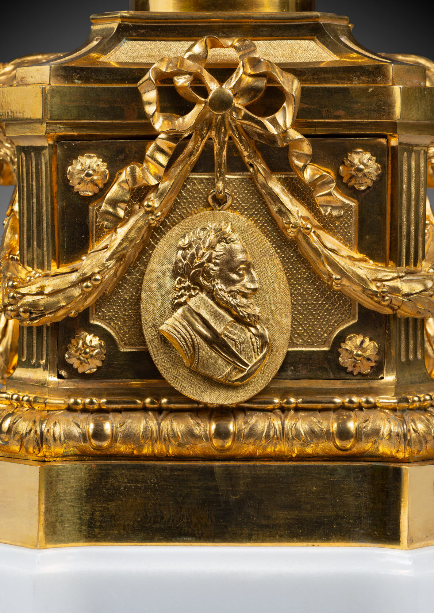 Pendule_533-07_HD_WEB