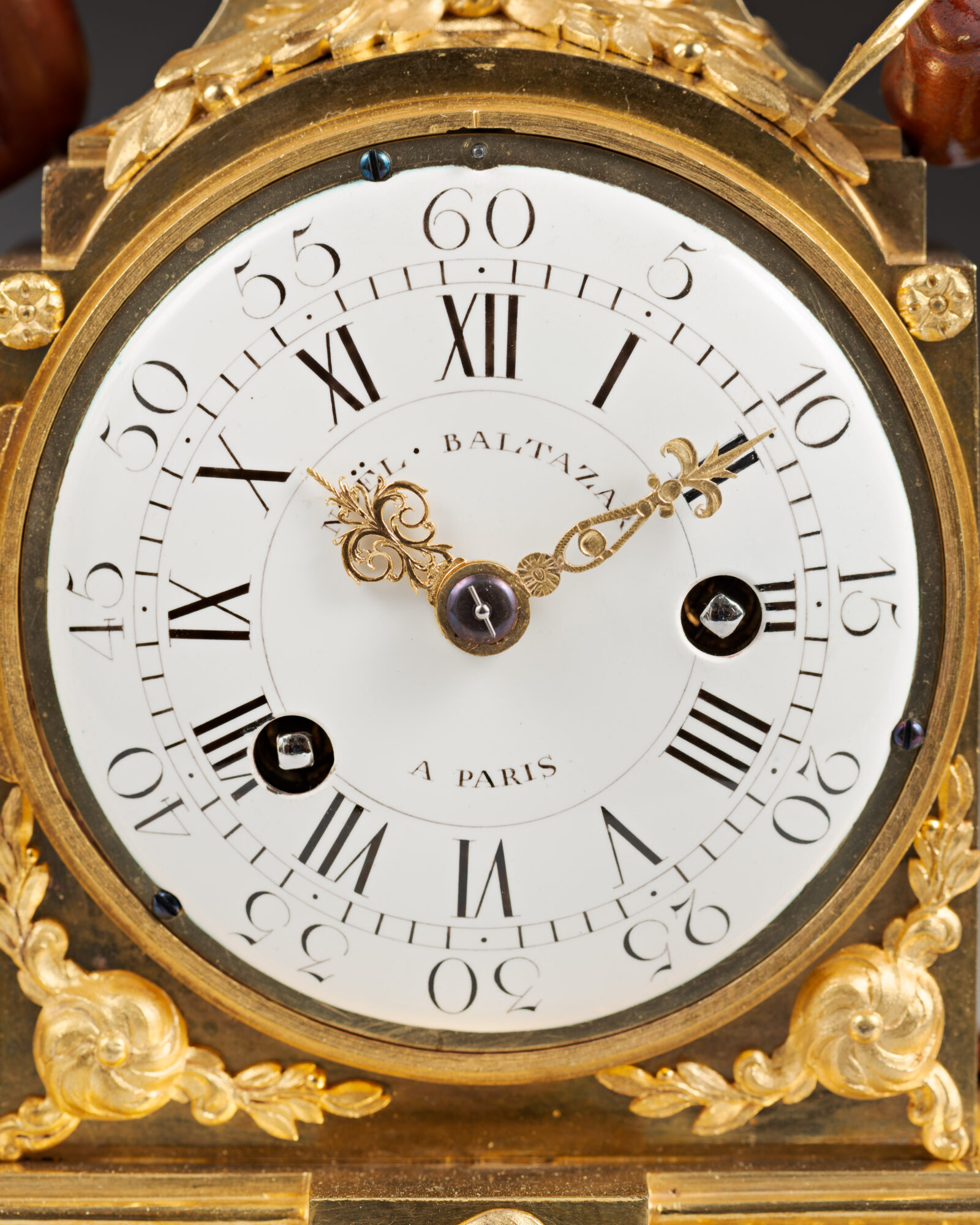 Pendule_544-05_HD_WEB