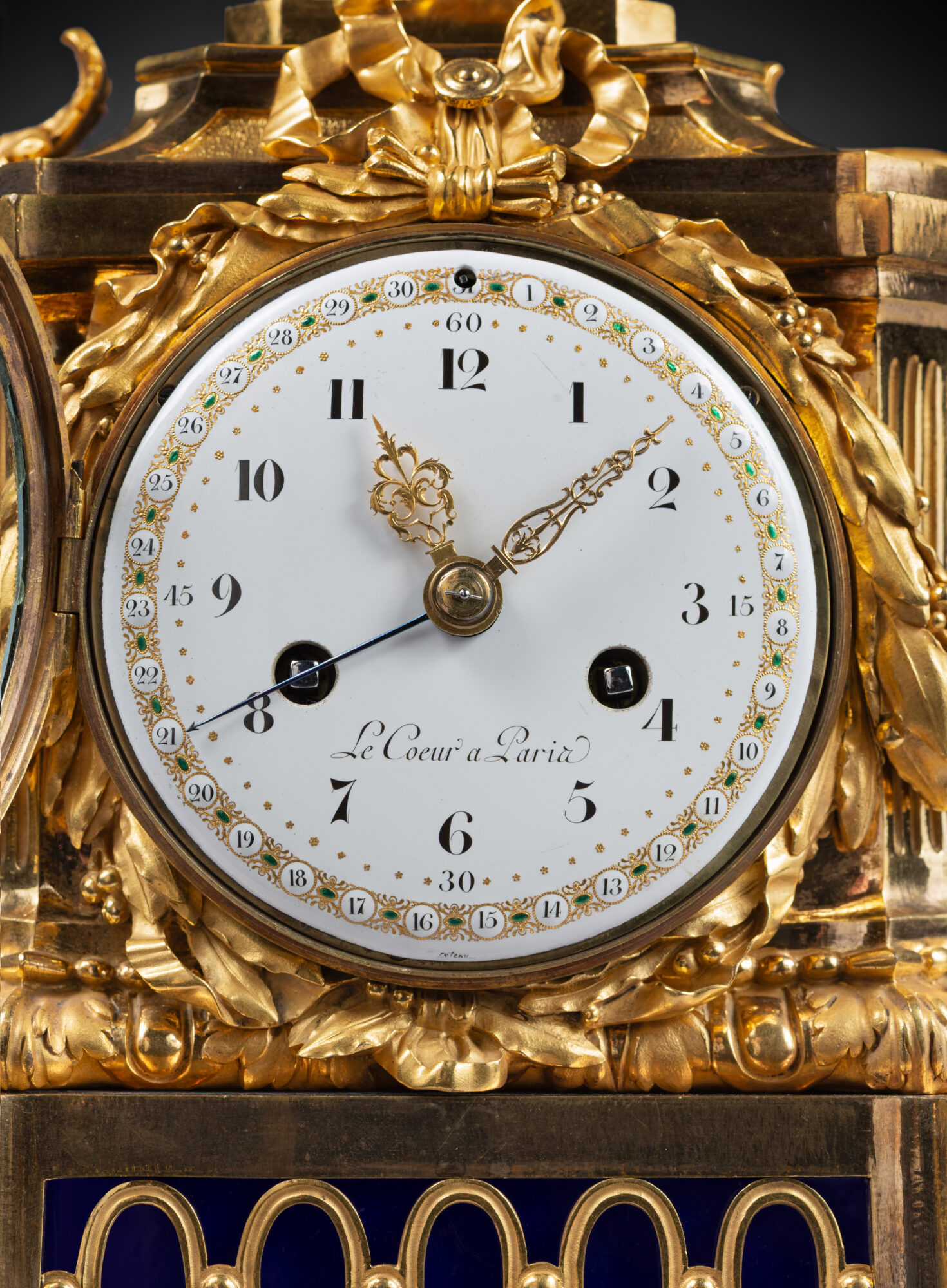 Pendule_538-05_HD_WEB